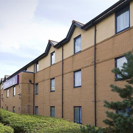 Premier Inn Bristol Filton Экстерьер фото