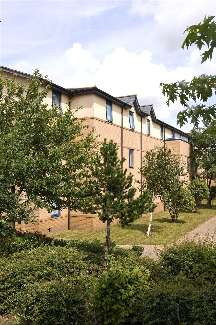 Premier Inn Bristol Filton Экстерьер фото