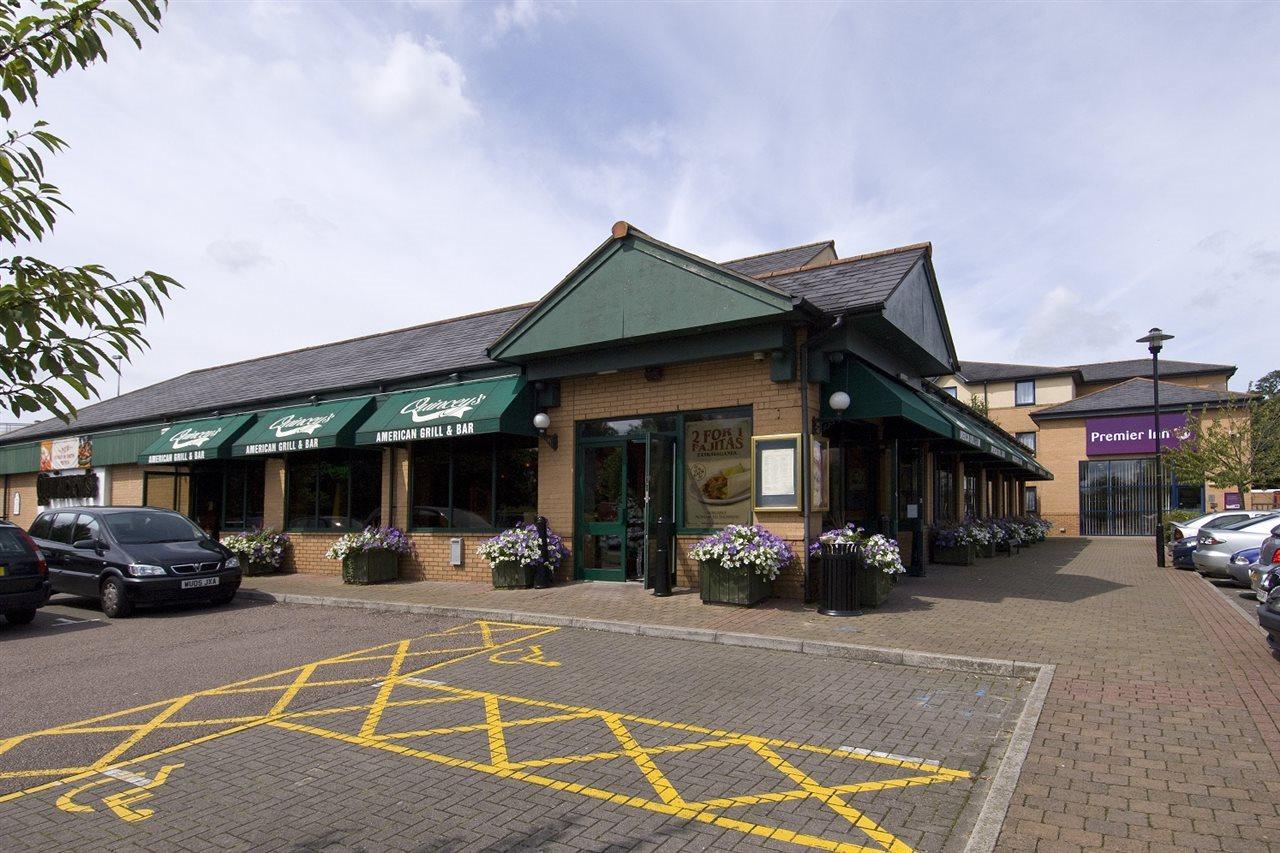 Premier Inn Bristol Filton Экстерьер фото
