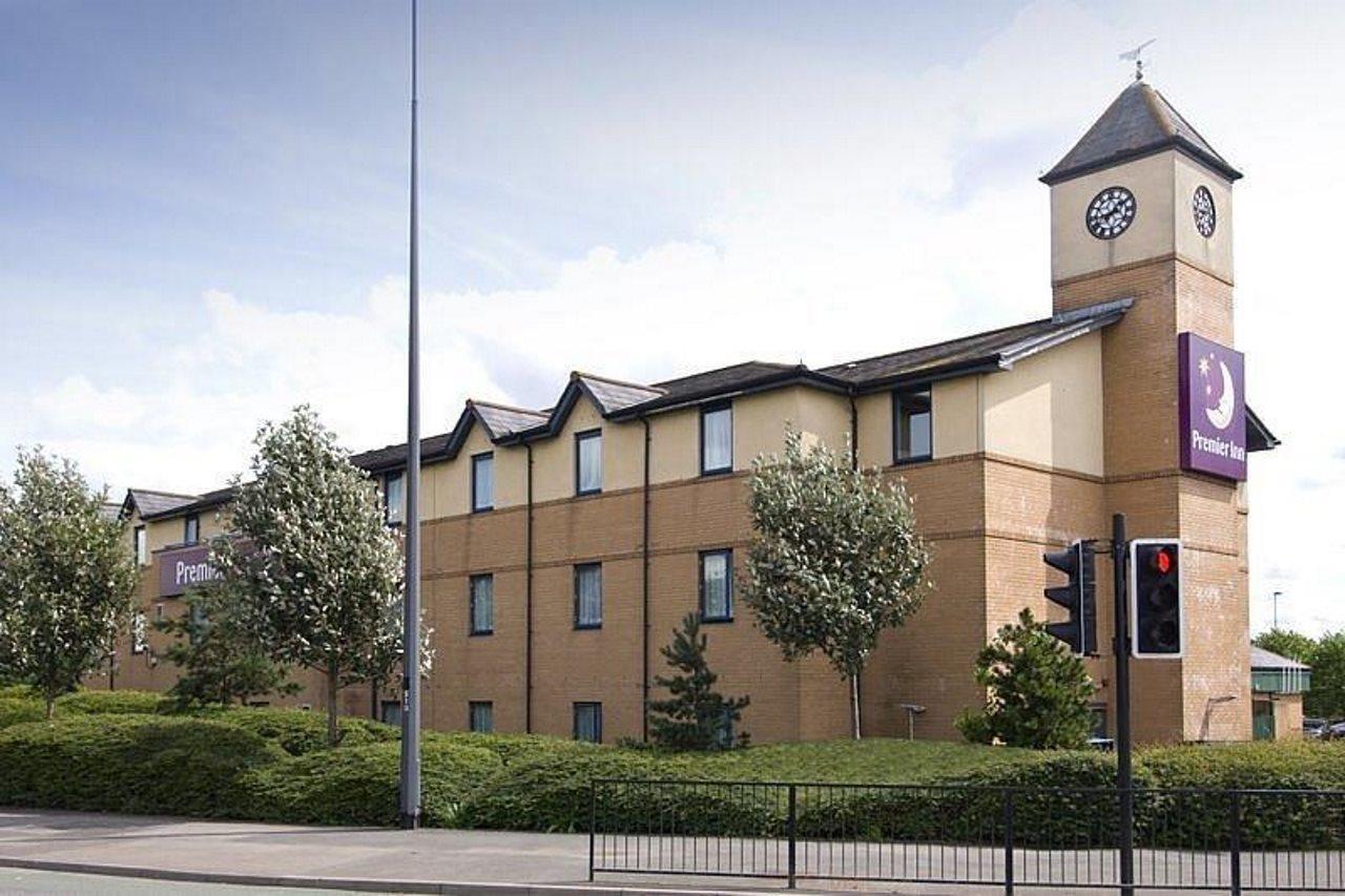 Premier Inn Bristol Filton Экстерьер фото